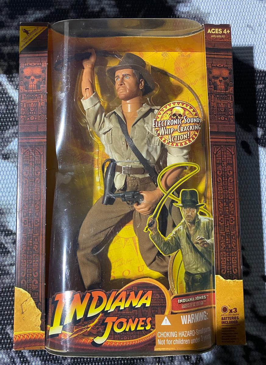 2008 Raiders Of The Lost Ark Indiana Jones 12 inch Figure New In 